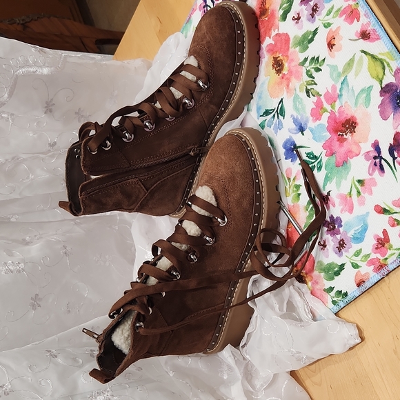 steve madden rain boots red zipper